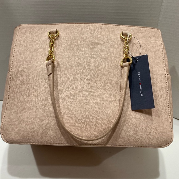 New Tommy HILFiGER - Picture 3 of 10